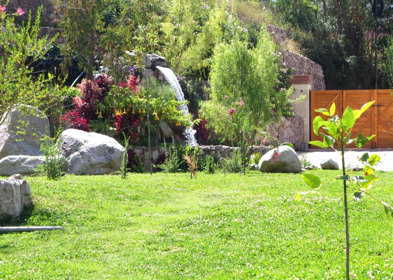 Taypikala Deluxe Valle Sagrado Urubamba Exterior foto